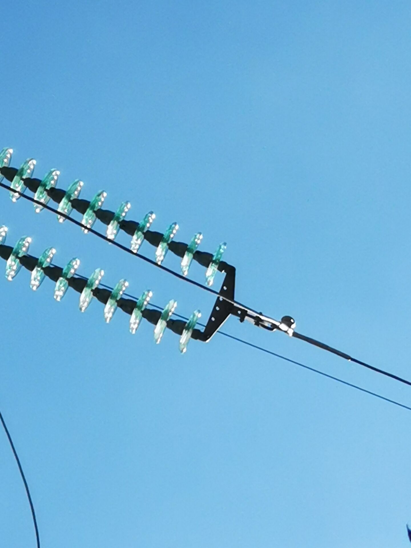 輸電線路線夾溫度在線監(jiān)測(cè)裝置 輸電線路線夾溫度在線監(jiān)測(cè)裝置