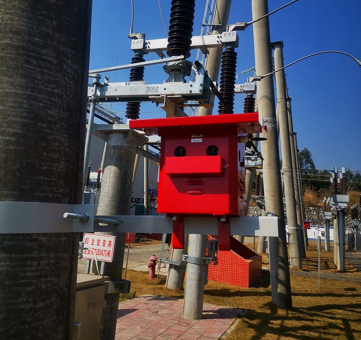 太陽(yáng)能超聲波語(yǔ)音驅(qū)鳥器 太陽(yáng)能超聲波語(yǔ)音驅(qū)鳥器